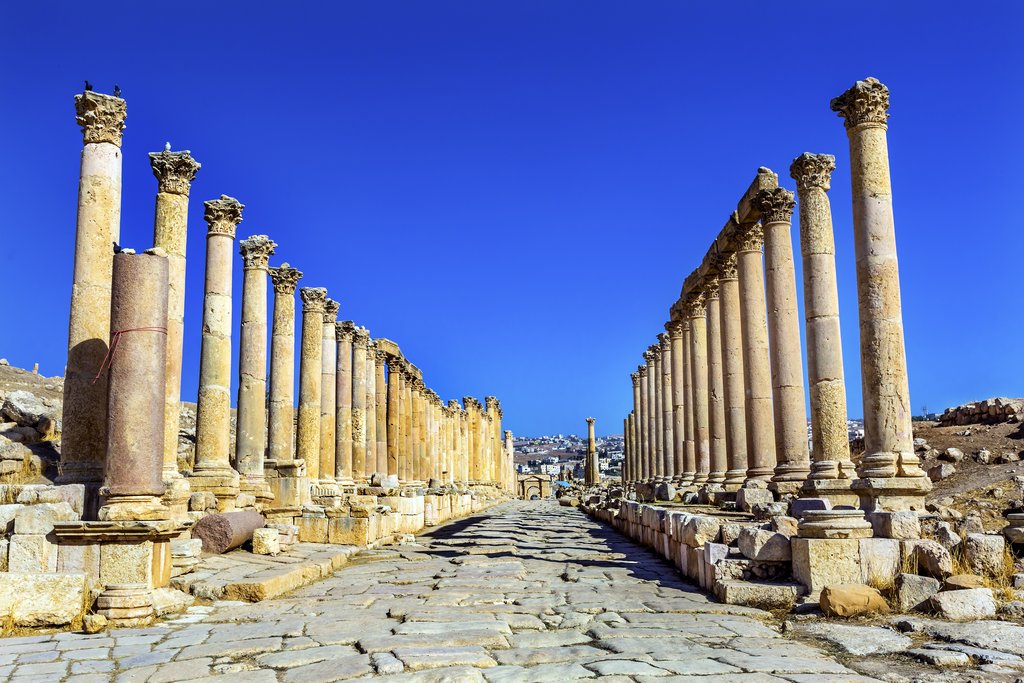 5-Day Jordan Tour: Jerash, Madaba, Dead Sea, Petra & Wadi Rum