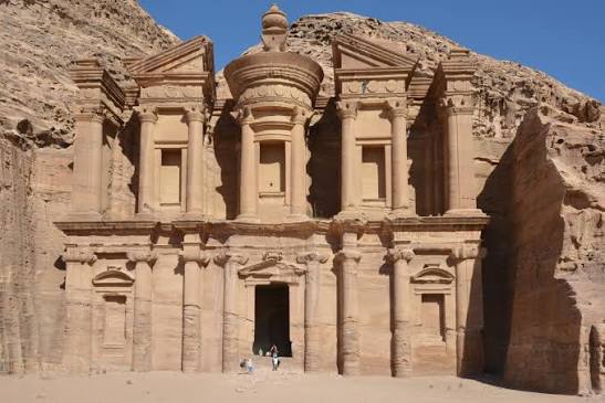 4-Day Jordan Tour: Dead Sea, Petra & Wadi Rum to Aqaba