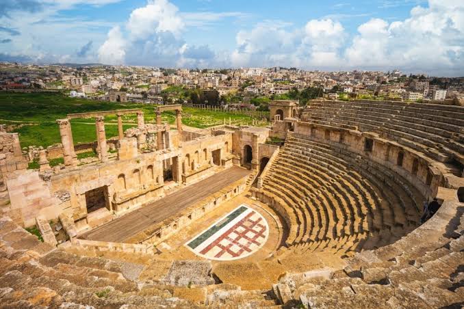 5-Day Jordan Tour: Jerash, Madaba, Dead Sea, Petra & Wadi Rum